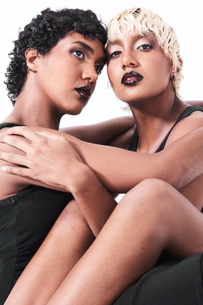Nau Twins