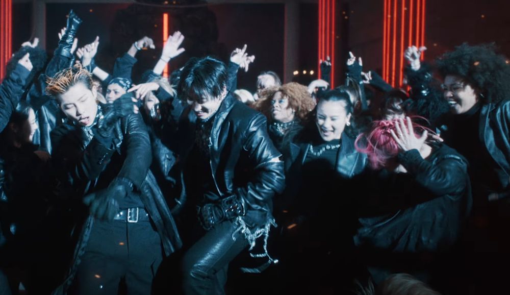 BTS (방탄소년단) 'Hooligan' Official MV